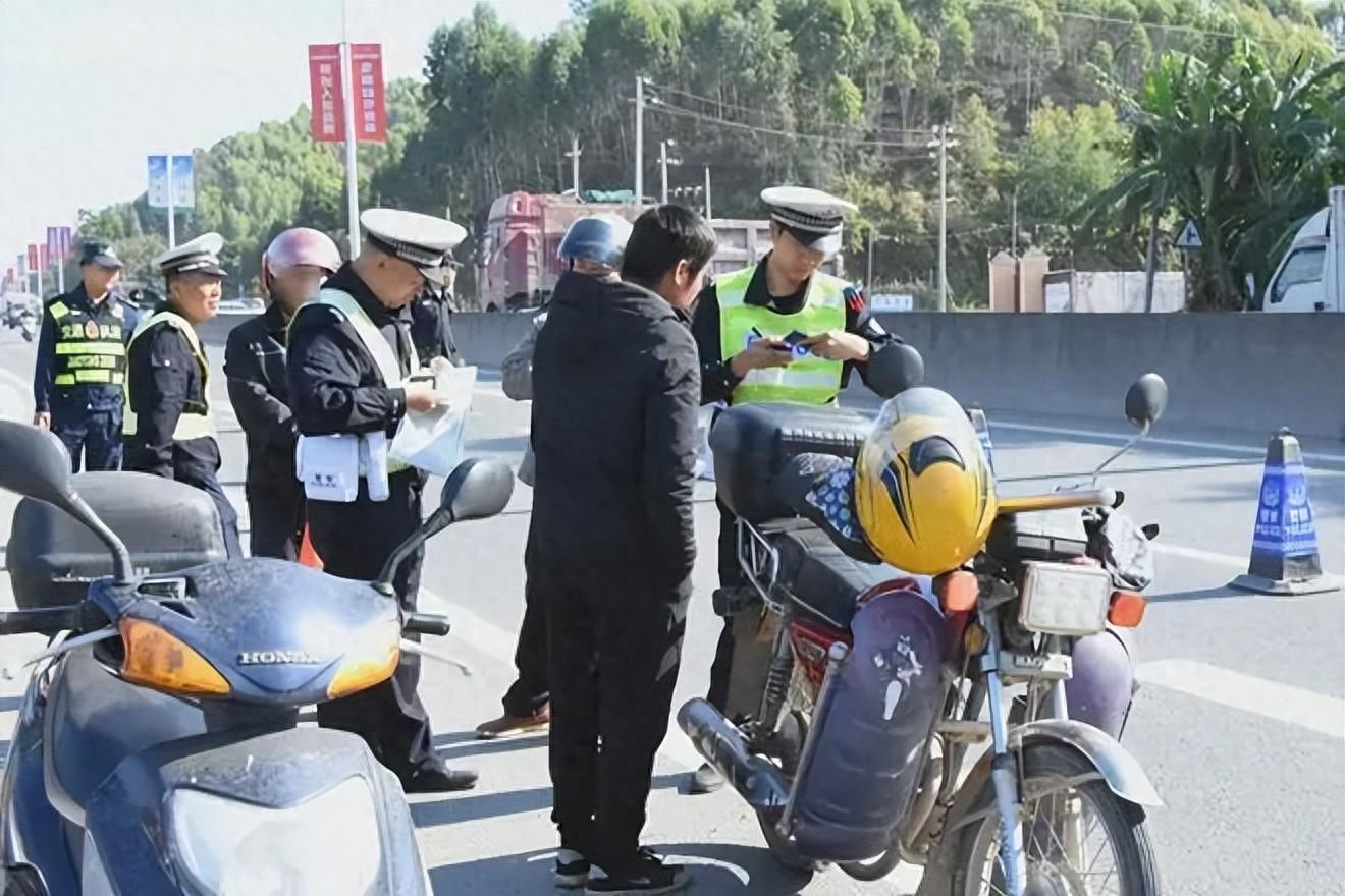 C1增駕D照,要什么條件,流程、費(fèi)用多少?能開(kāi)哪些車(chē)?一文說(shuō)清