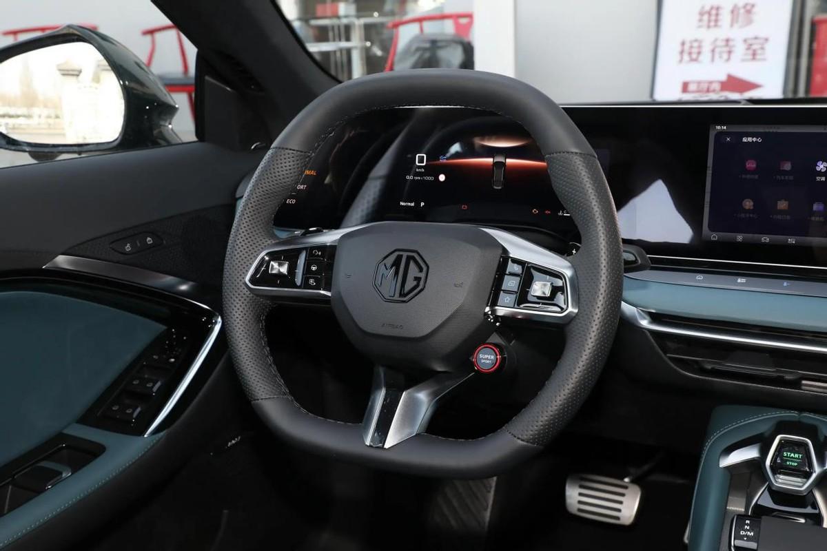 運動掀背轎車之爭,MG7深度對比大眾凌渡L,誰更值得入手?