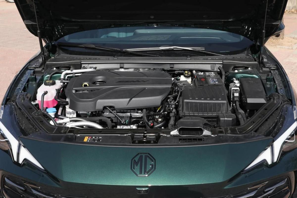 運動掀背轎車之爭,MG7深度對比大眾凌渡L,誰更值得入手?