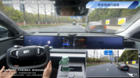 顛覆想象!吉利銀河城市NOA,比你還懂避險?