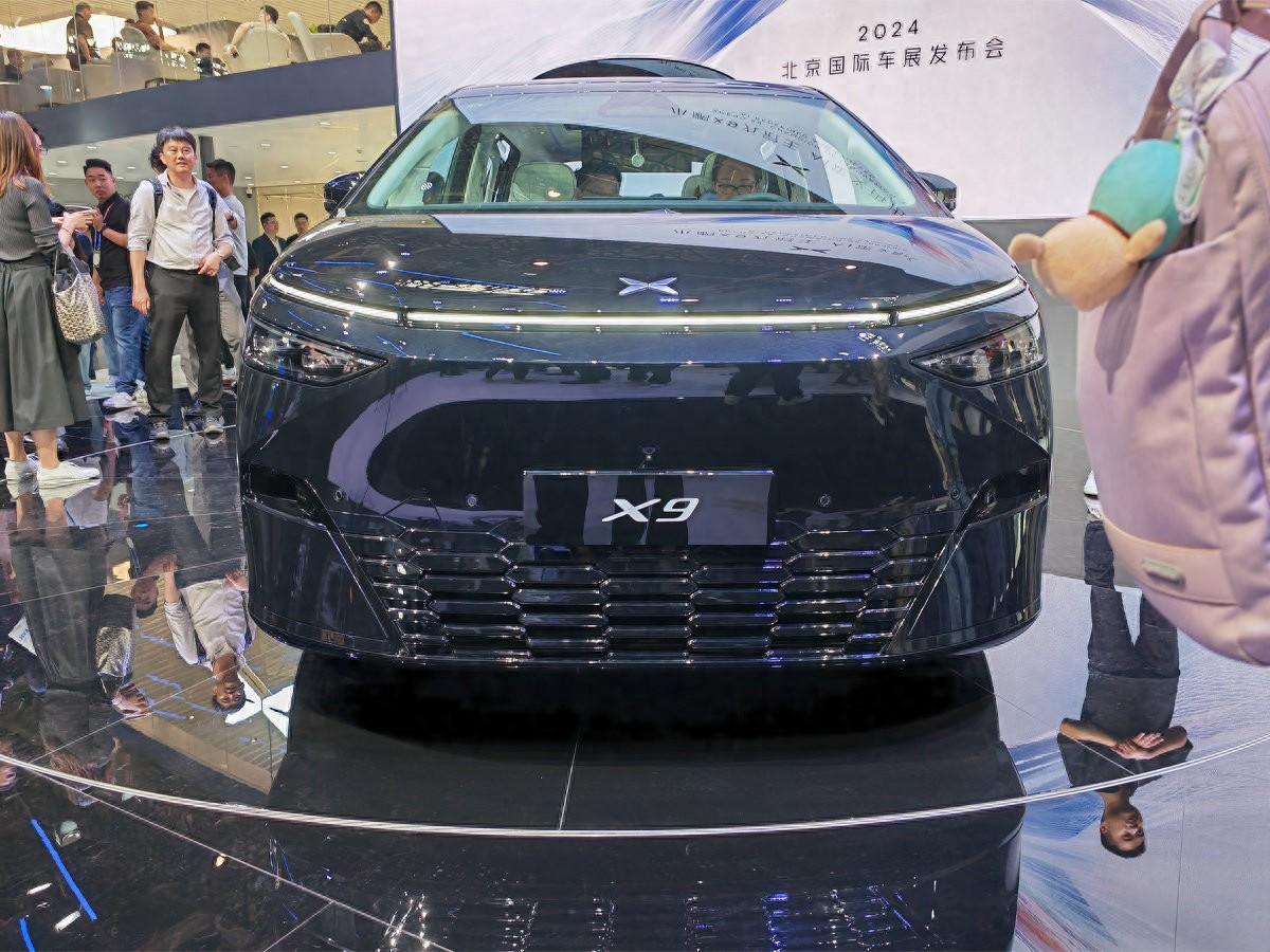 小鵬汽車攜多款車型亮相北京車展,AI天璣系統首發