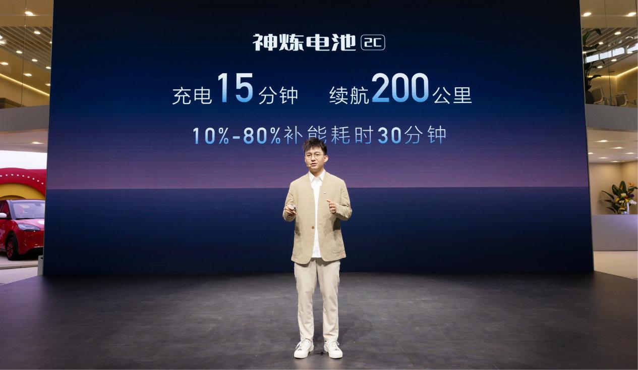 插混/純電全都有!五菱星光共創版7.98萬元起售