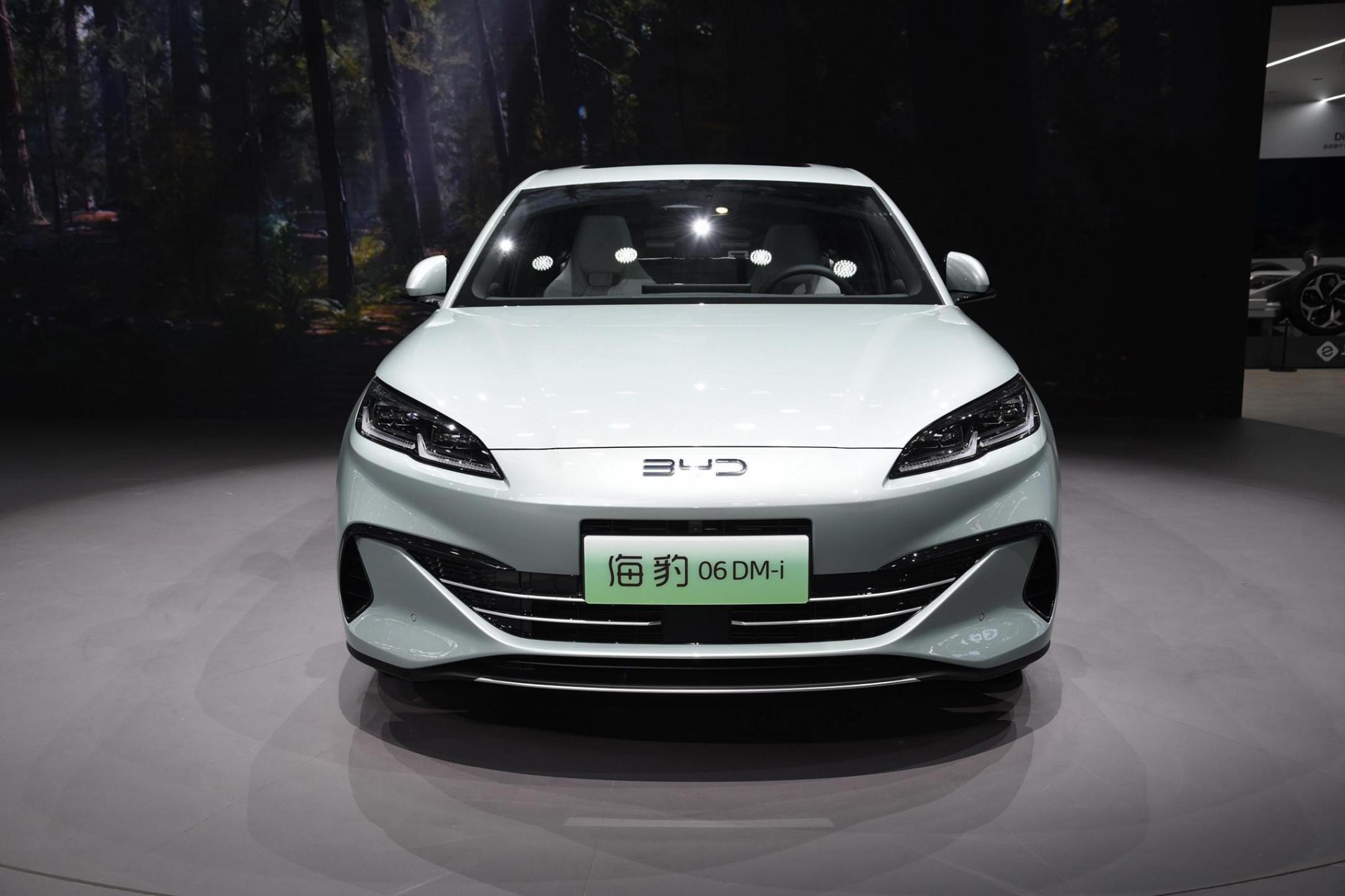 中型車/售價或超過12萬元 比亞迪海豹06 DM-i亮相2024北京車展