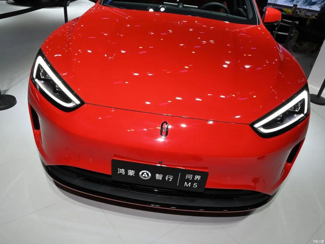 20萬級之爭,問界新M5和理想L6,誰是家用優選?