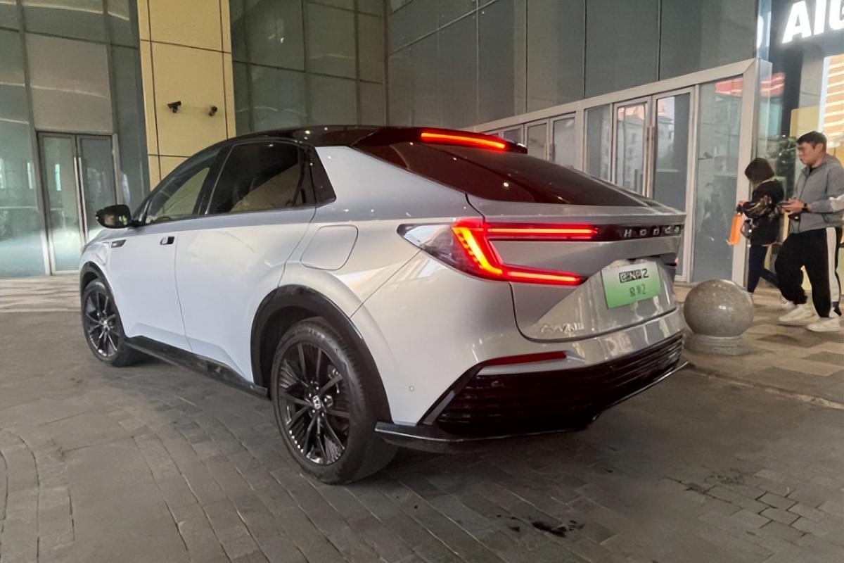 15.98萬起純電轎跑SUV 廣汽本田e:NP2極湃2不容錯過