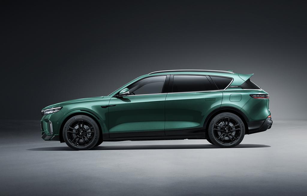 想買輛高品質(zhì)新能源SUV? 選嵐圖FREE還是領(lǐng)克08
