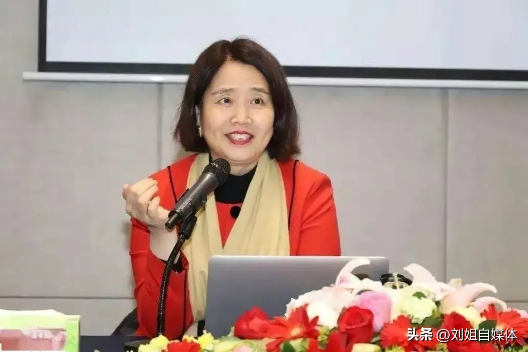 教授:中國將面臨有史以來一次長時間房價暴漲!房地產會變天嗎?