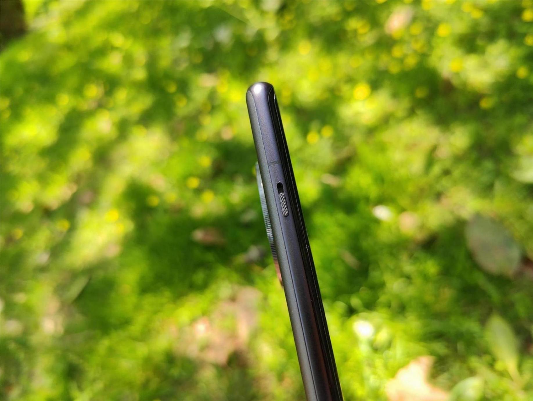 用了近三個月,一加Ace3這款2500元價位段的性能旗艦讓我感受頗深
