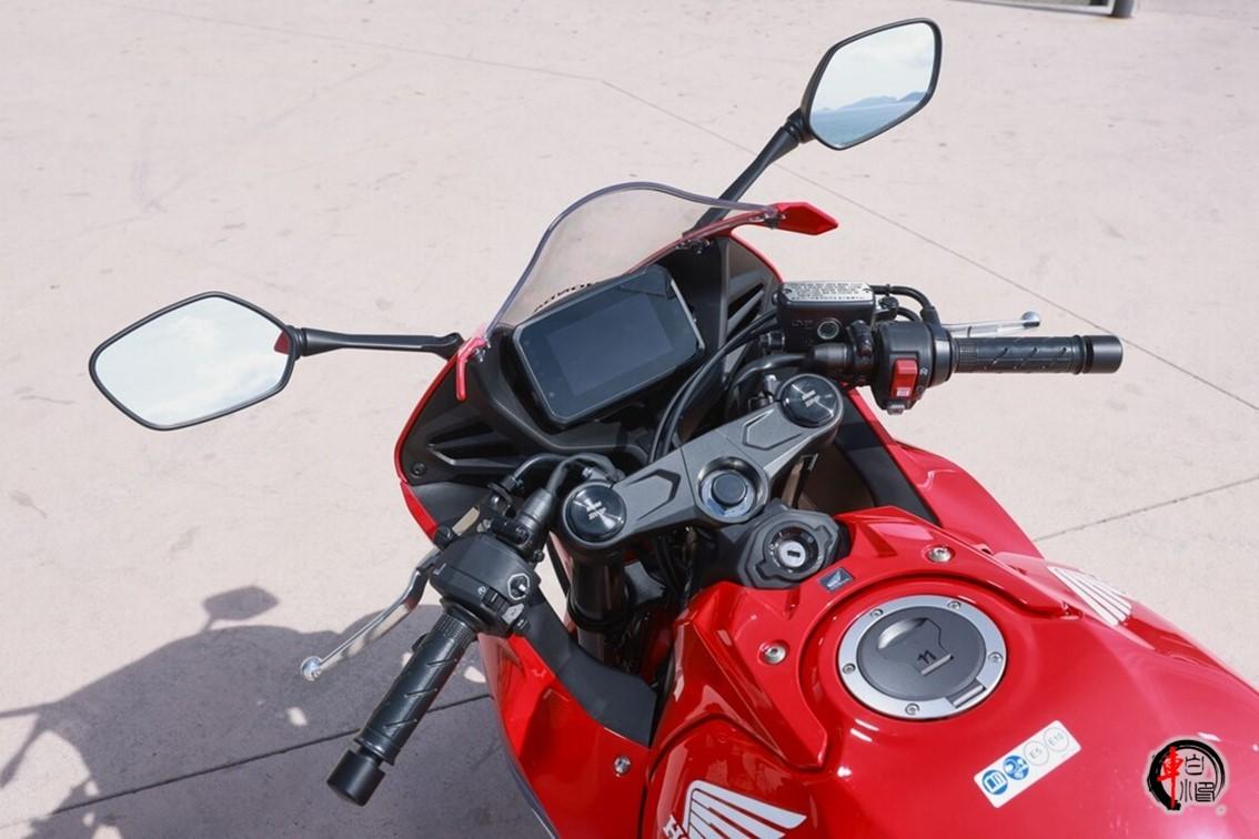 摩展前瞻:本田全新四缸仿賽CBR650R,新顏值+電子離合8.5萬元?