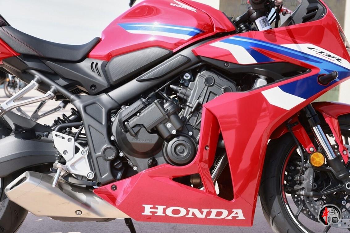 摩展前瞻:本田全新四缸仿賽CBR650R,新顏值+電子離合8.5萬元?
