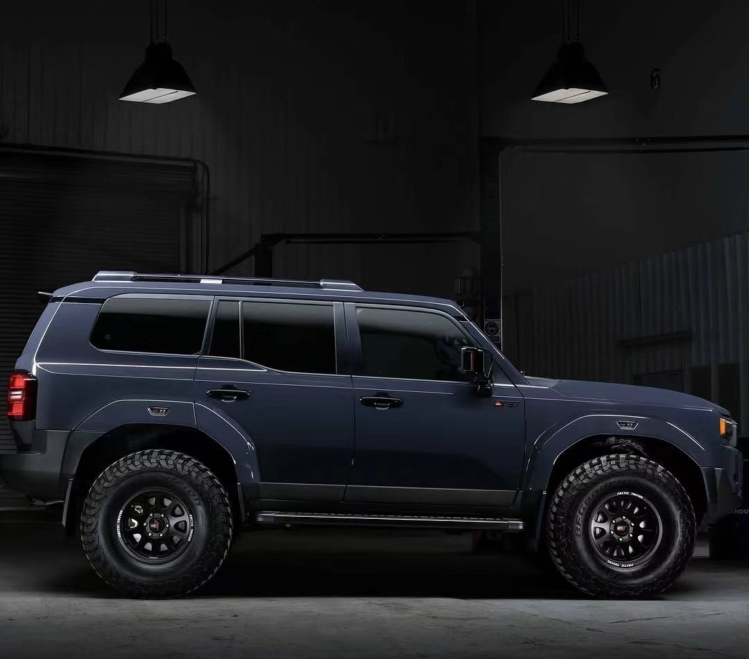 全新一代豐田普拉多Arctic Trucks版官圖發布