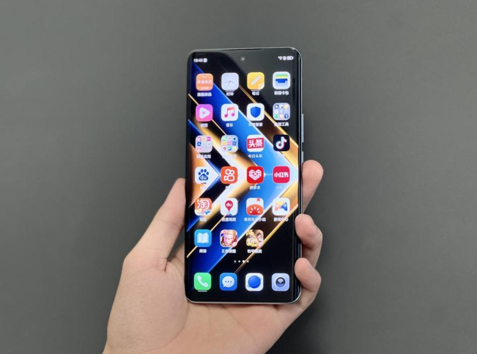 榮耀手機徹底清倉,16GB+512GB價格低至1614元,抗摔屏幕+1億像素+大電池