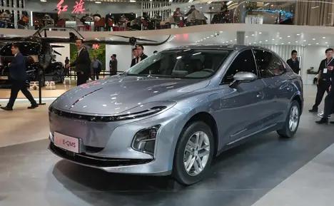 新款紅旗 E-QM5 上海車展亮相,換懷擋 / 續航 610 公里