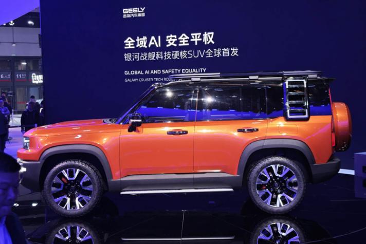 吉利也推硬派“方盒子”硬派SUV,還能涉水!