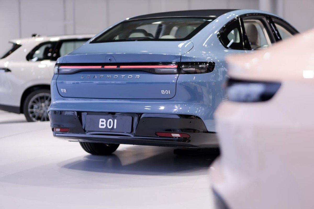 上海車展新能源轎車爭(zhēng)鋒,為何零跑B01能脫穎而出?