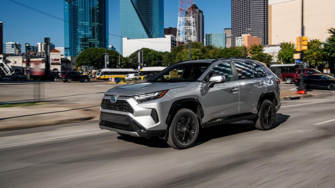 豐田 RAV4 與 RAV4 混合動力車對比