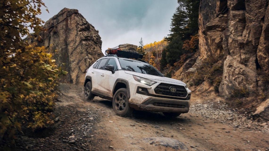 豐田 RAV4 與 RAV4 混合動力車對比