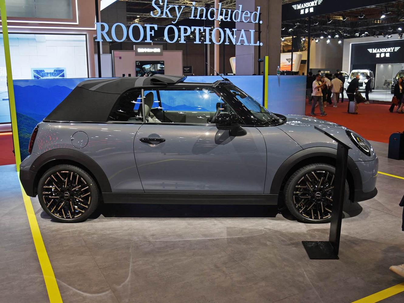 小眾車型中的小眾款式,全新Mini Cooper敞篷版家族售30.98萬元起
