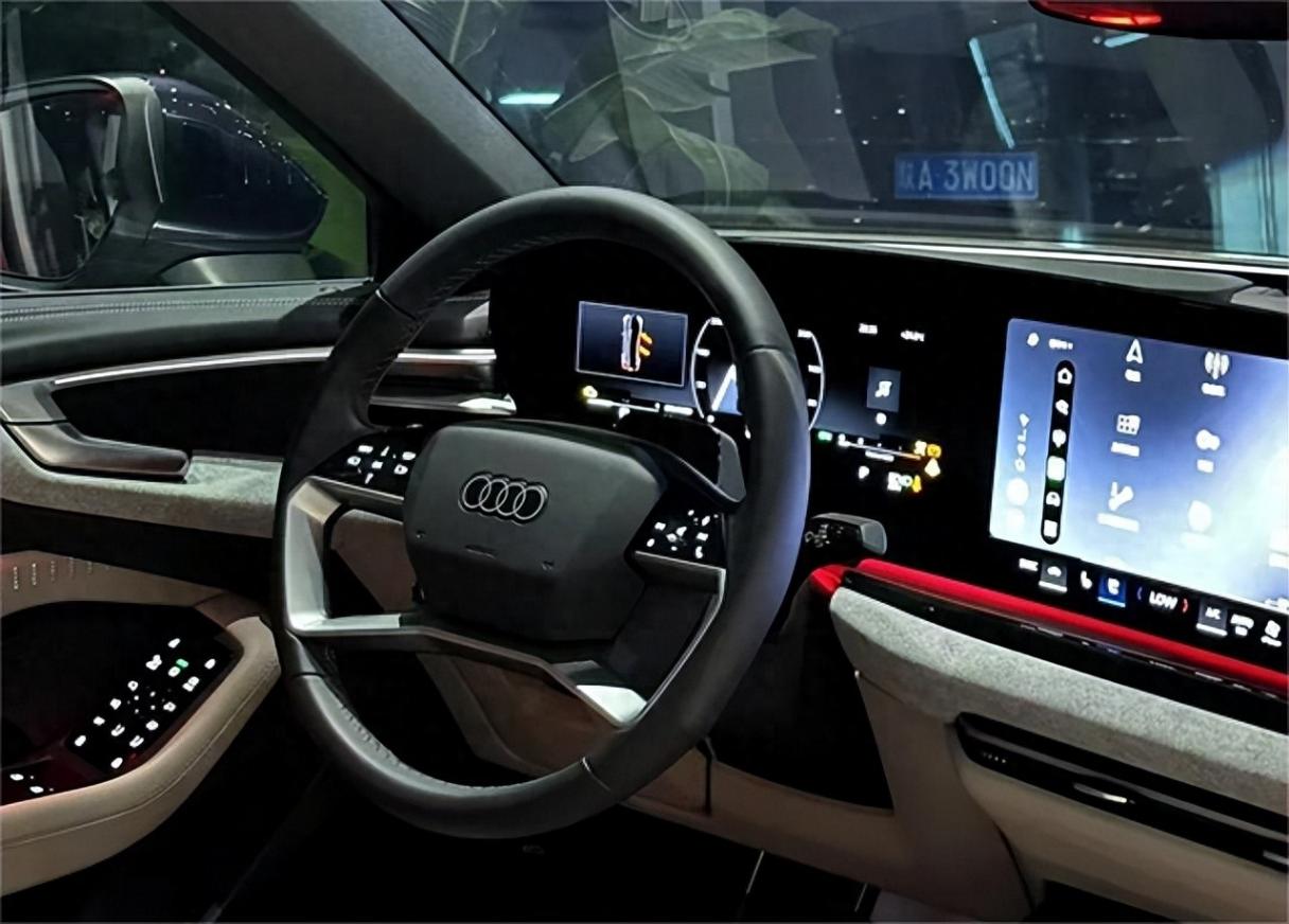 奧迪5實(shí)車到店,這次能靠顏值和科技翻身嗎?